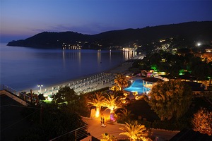 Xtrallusion offers characteristic Bed and Breakfast, B&B, Guest House, Hotel, Albergo and Country Lodge accommodation in Italy. Plus independent self-guided Walking, Adventure, Activity, Skiing and Paragliding Holiday itineraries on the Italian Rivieras, in the Italian Lakes, in the Italian Alps and in some of the most beautiful corners of Italy.